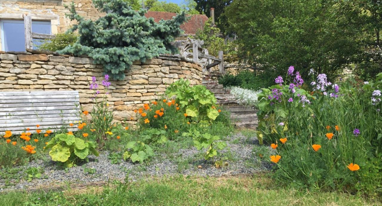 Vineyard Garden Studio Mont-Saint-Jean  ภายนอก รูปภาพ